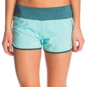 Asics Everysport Shorts - M EUC